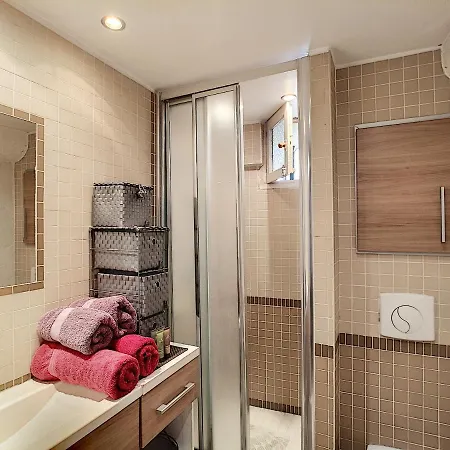 Studio Au Coeur Du Vieil 5 Mn Des Plages Apartment Antibes
