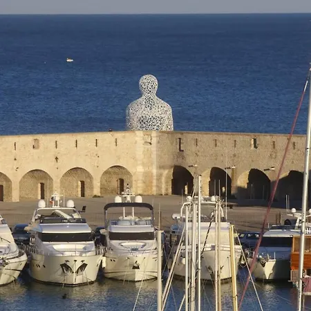 Studio Au Coeur Du Vieil 5 Mn Des Plages * Antibes